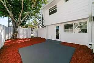 1951 NE 51st St, Fort Lauderdale, FL 33308 - Photo 23