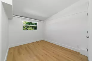 1951 NE 51st St, Fort Lauderdale, FL 33308 - Photo 17