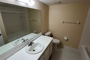 407 Gardens Dr, Pompano Beach, FL 33069 - Photo 15