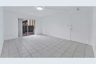 10790 N Kendall Drive #C15, Miami, FL 33176 - Photo 3