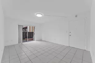 10790 N Kendall Dr, Miami, FL 33176 - Photo 3