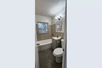 2711 Lincoln Street #4, Hollywood, FL 33020 - Photo 7