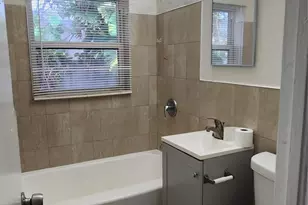 2711 Lincoln St, Hollywood, FL 33020 - Photo 7