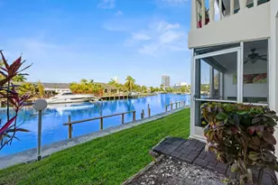470 Paradise Isle Blvd, Hallandale Beach, FL 33009 - Photo 19