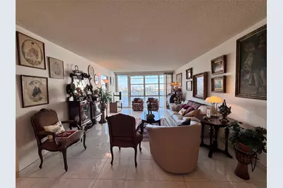301 174th Street #2202, Sunny Isles Beach, FL 33160 - Photo 15
