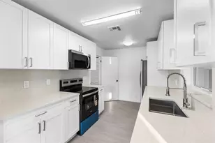 5510 Pointer Dr, West Palm Beach, FL 33415 - Photo 9