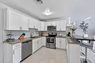 937 SE 7th St, Deerfield Beach, FL 33441 - Photo 15