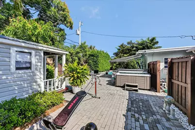 937 SE 7th Street, Deerfield Beach, FL 33441 - Photo 9