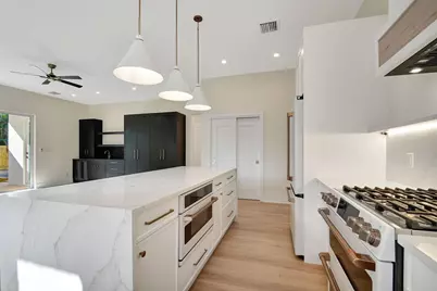 732 Flamingo Drive, West Palm Beach, FL 33401 - Photo 11