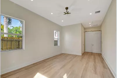 732 Flamingo Drive, West Palm Beach, FL 33401 - Photo 19