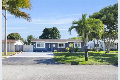524 SW 72nd Avenue, North Lauderdale, FL 33068 - Photo 1