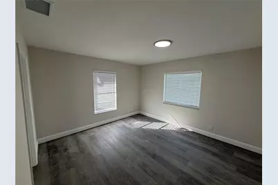 703 SW 4th Avenue, Boynton Beach, FL 33426 - Photo 9