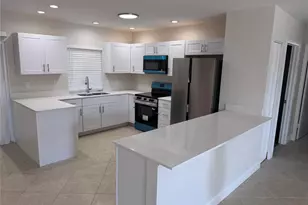 703 SW 4th Ave, Boynton Beach, FL 33426 - Photo 3