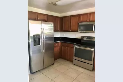 8650 NW 97th Avenue, Doral, FL 33178 - Photo 3