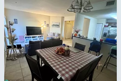 8650 NW 97th Avenue, Doral, FL 33178 - Photo 9