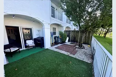 8650 NW 97th Avenue, Doral, FL 33178 - Photo 11