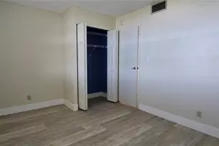 250 Jacaranda Dr, Plantation, FL 33324 - Photo 15