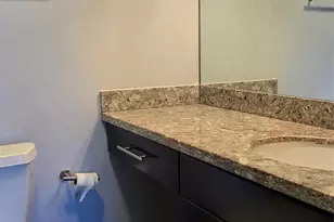 250 Jacaranda Dr, Plantation, FL 33324 - Photo 13