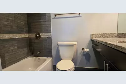 250 Jacaranda Drive #604, Plantation, FL 33324 - Photo 11