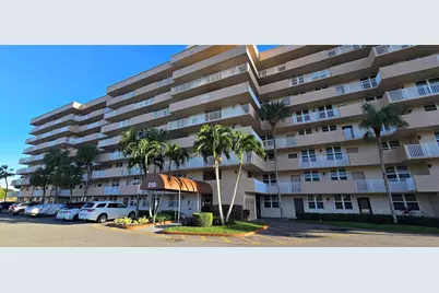 250 Jacaranda Drive #604, Plantation, FL 33324 - Photo 1