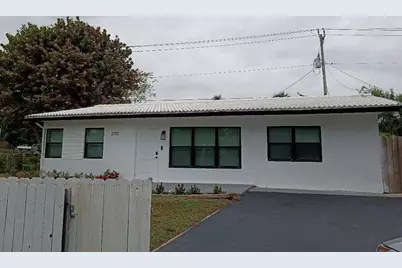 2701 NE 9th Avenue, Pompano Beach, FL 33064 - Photo 1