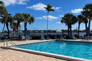 7030 Half Moon Cir, Hypoluxo, FL 33462 - Photo 13