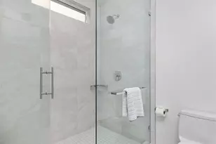 350 Desoto St, Hollywood, FL 33019 - Photo 23