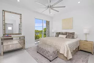 350 Desoto St, Hollywood, FL 33019 - Photo 43