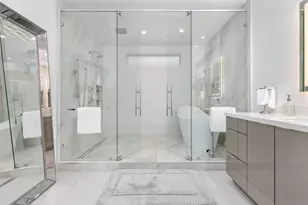 350 Desoto St, Hollywood, FL 33019 - Photo 39