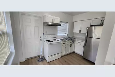 2643 Lincoln Street #31, Hollywood, FL 33020 - Photo 3