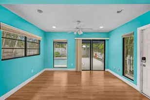 5221 NE 17th Ave, Fort Lauderdale, FL 33334 - Photo 13