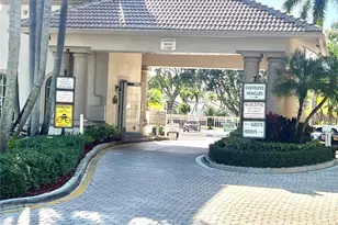 10060 Armani Dr, Boynton Beach, FL 33437 - Photo 91