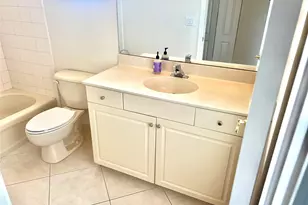 10060 Armani Dr, Boynton Beach, FL 33437 - Photo 57