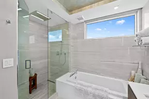 321 N Birch Rd, Fort Lauderdale, FL 33304 - Photo 25