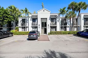 1560 S Ocean Ln, Fort Lauderdale, FL 33316 - Photo 15