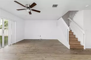 159 Hidden Ct Rd, Hollywood, FL 33023 - Photo 9