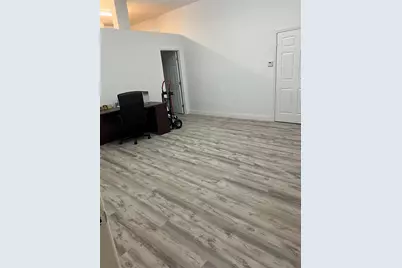 4503 NW 103rd Avenue, Sunrise, FL 33351 - Photo 17