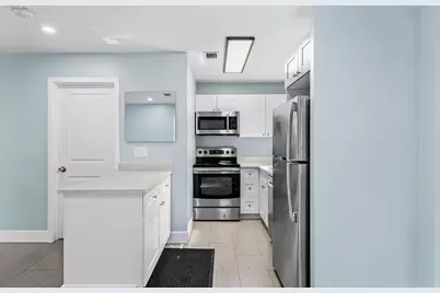 1211 NE 2nd Avenue #1, Fort Lauderdale, FL 33304 - Photo 9