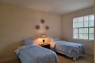 2351 Lakeview Dr, Sebring, FL 33870 - Photo 5