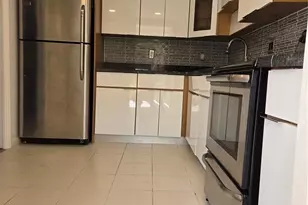 2651 S Course Dr, Pompano Beach, FL 33069 - Photo 5