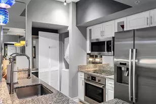 347 N New River Dr, Fort Lauderdale, FL 33301 - Photo 7