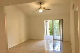 927 Riverside Dr, Coral Springs, FL 33071 - Photo 11