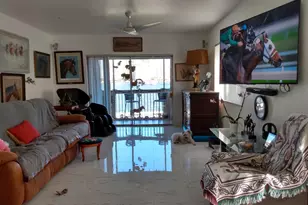 462 Golden Isles Dr, Hallandale Beach, FL 33009 - Photo 7