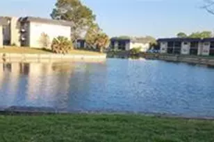 8020 N Colony Circle, Tamarac, FL 33321 - Photo 3