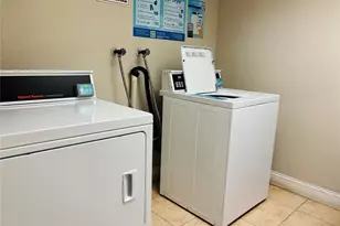 7300 NW 17th St, Plantation, FL 33313 - Photo 15