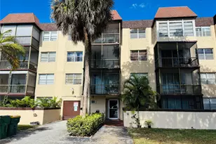 7300 NW 17th St, Plantation, FL 33313 - Photo 1