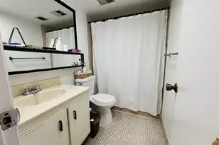 7300 NW 17th St, Plantation, FL 33313 - Photo 13
