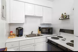 820 NE 16th Ave, Fort Lauderdale, FL 33304 - Photo 5