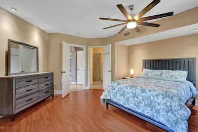 7671 NW 15th Court, Pembroke Pines, FL 33024 - Photo 33