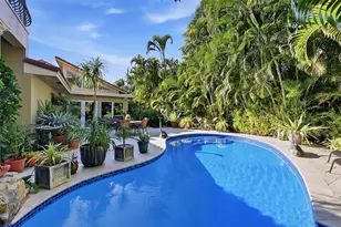 2525 NE 21st Ct, Fort Lauderdale, FL 33305 - Photo 13